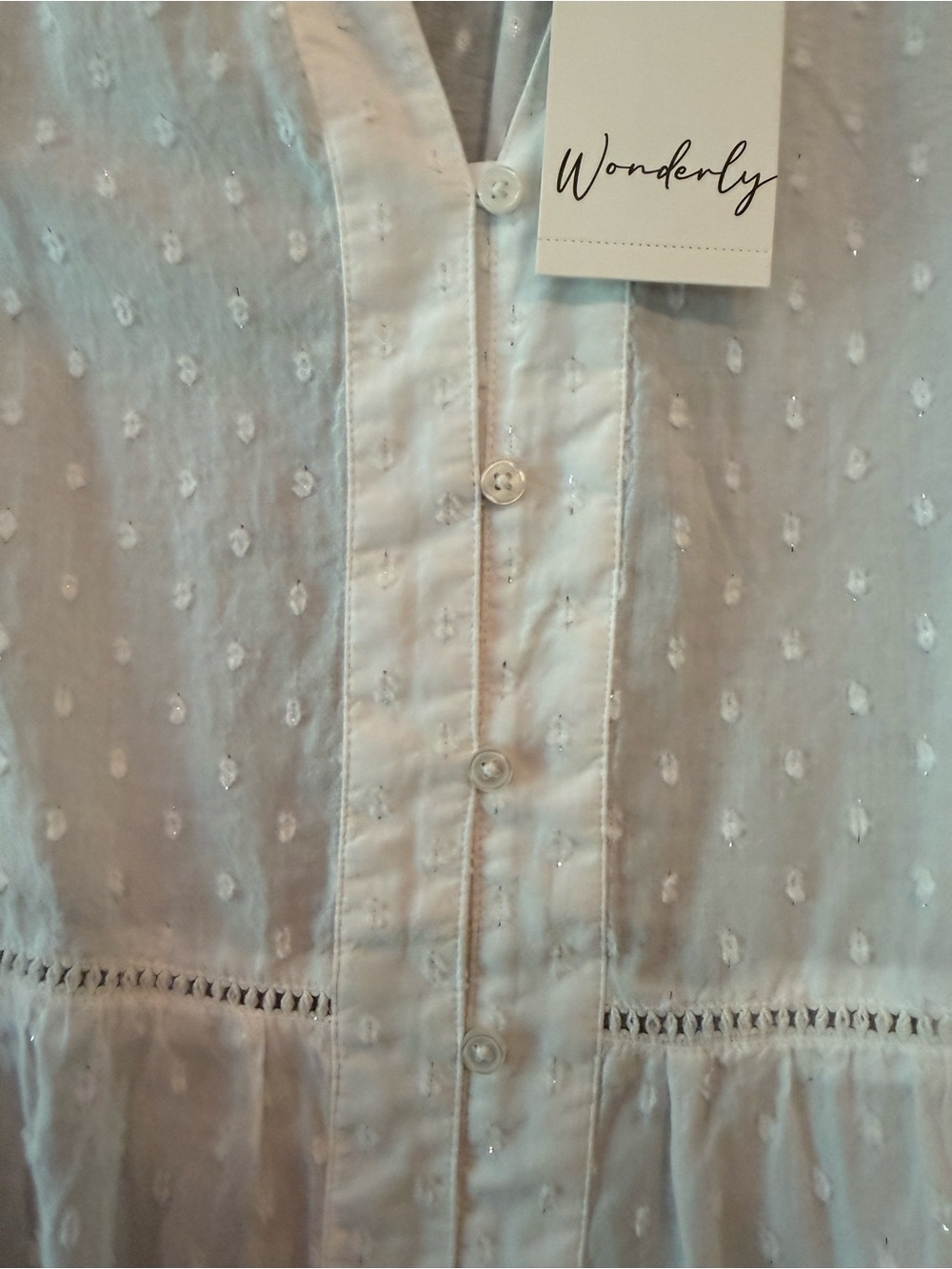 Wonderly top features a clip dot texture, V-neck, and tiered hemline Small NWT - Picture 6 of 13